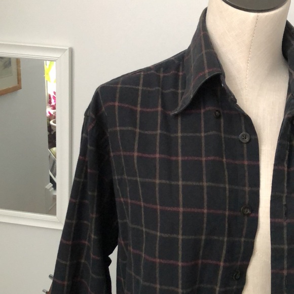 Perfect Flannel Over Shirt - Picture 2 of 5